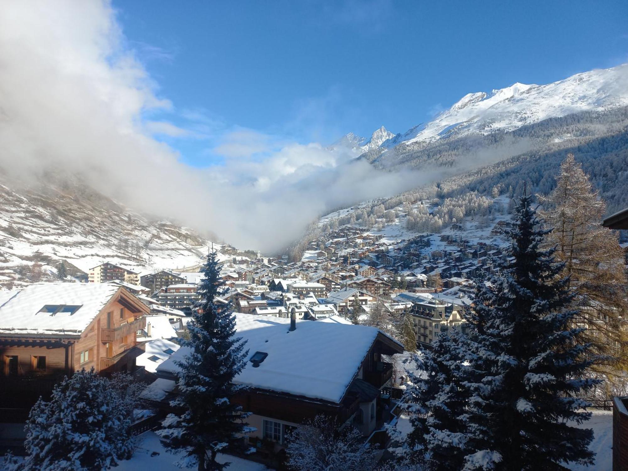 Studio Direkt Im Zentrum, Tolle Terrasse, Aussicht ツェルマット エクステリア 写真